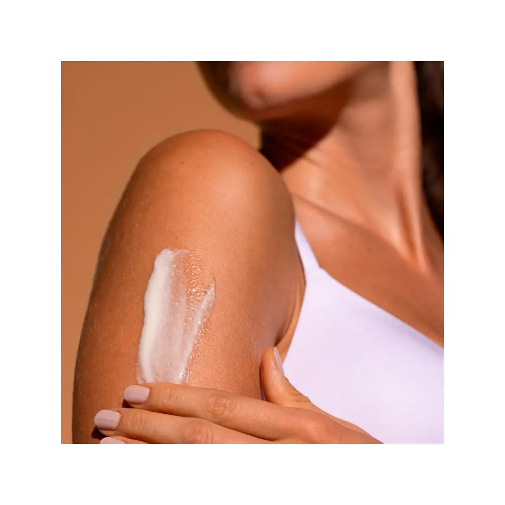 Freshly Cosmetics Bronzing Radiance Self-Tanning Cream
