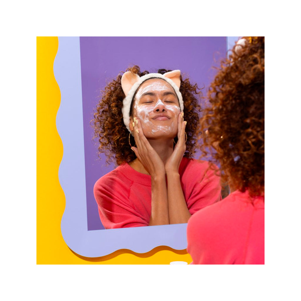 Freshly Cosmetics Rose Quartz Facial Cleanser