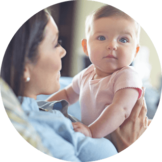 Bebé y Mamá